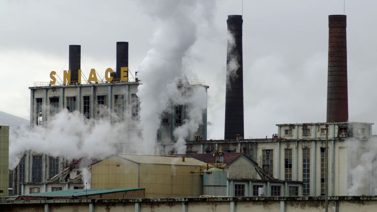La factoría de Sniace en Torrelavega.