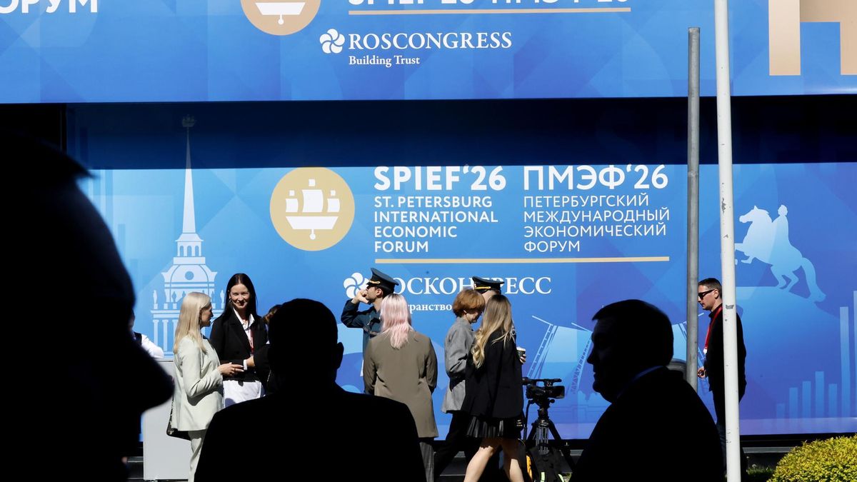 Drones ucranianos atacan San Petersburgo durante la inauguración del "Davos ruso" y empañan su apertura