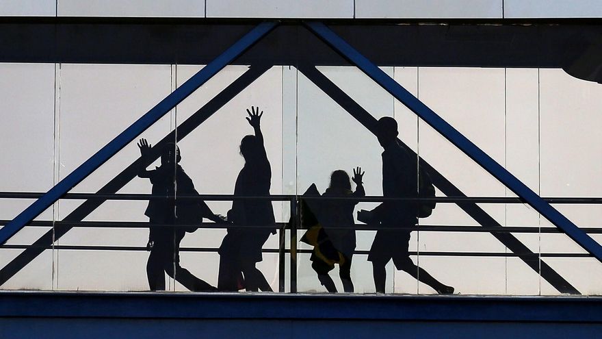 Pandemia redujo en 50 % número de extranjeros que piden residencia en Brasil