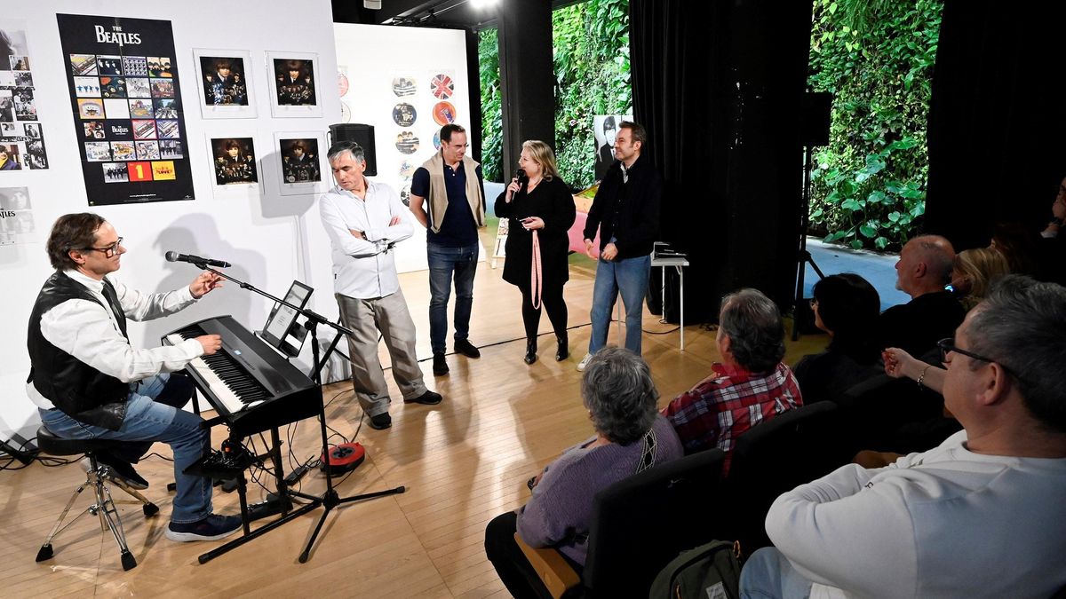 El centro cívico Tabacalera de Santander acoge este fin de semana una exposición sobre los Beatles