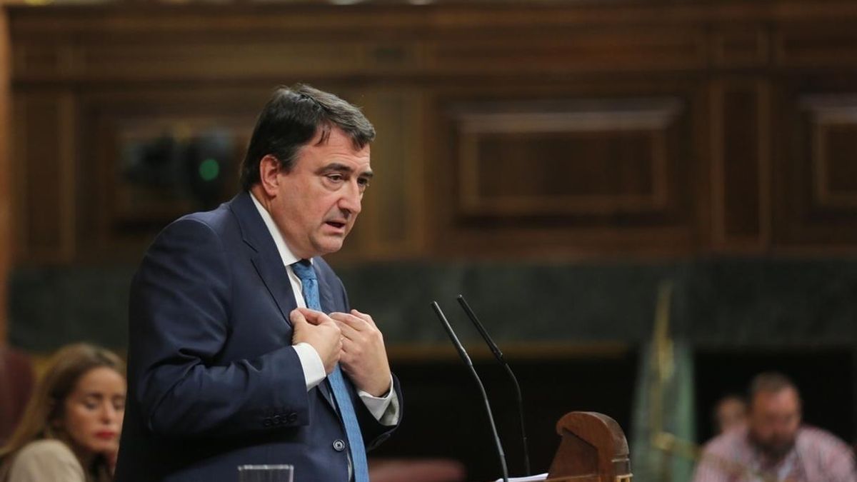 El PNV cree que la retirada de la euroorden a Puigdemont responde a que Bélgica iba a "enmendar" a los jueces españoles