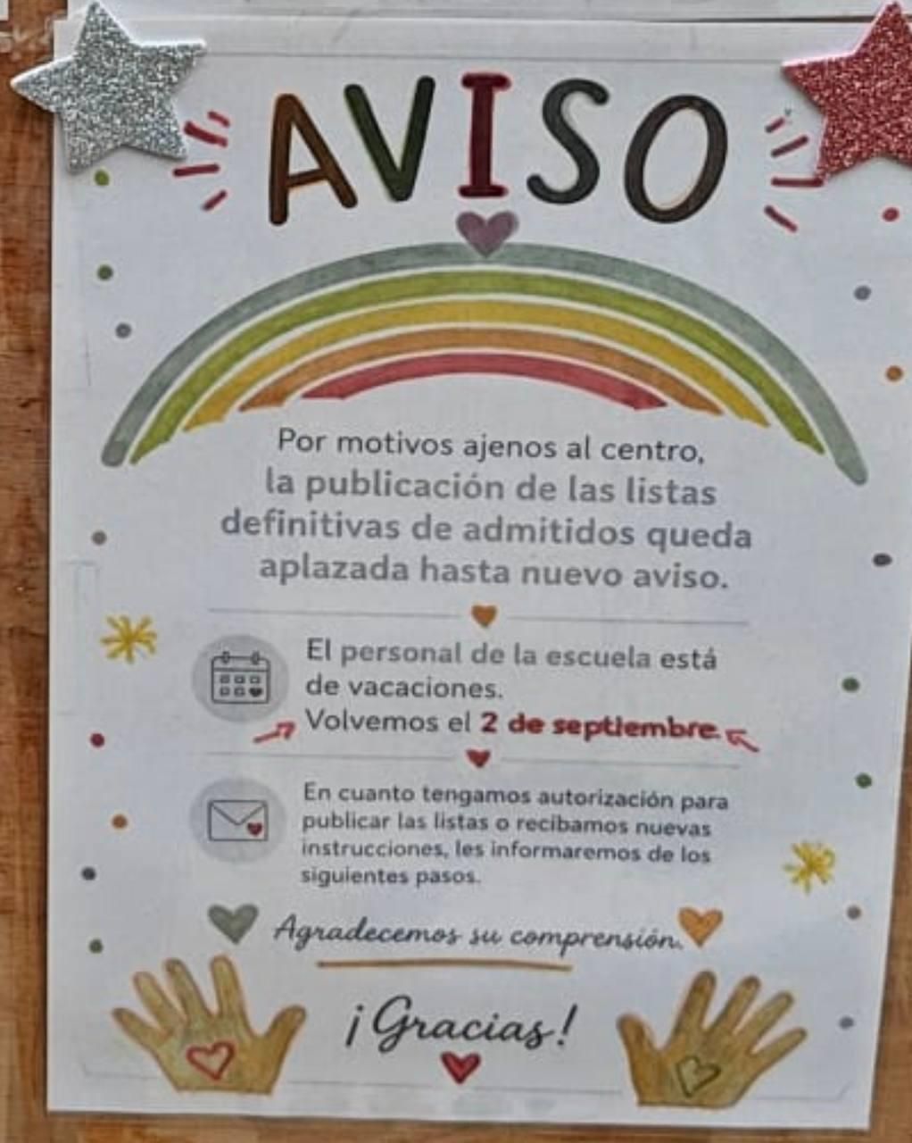 Cartel en una de las escuelas infantiles de la Consejería de Bienestar Social del Gobierno de Canarias.