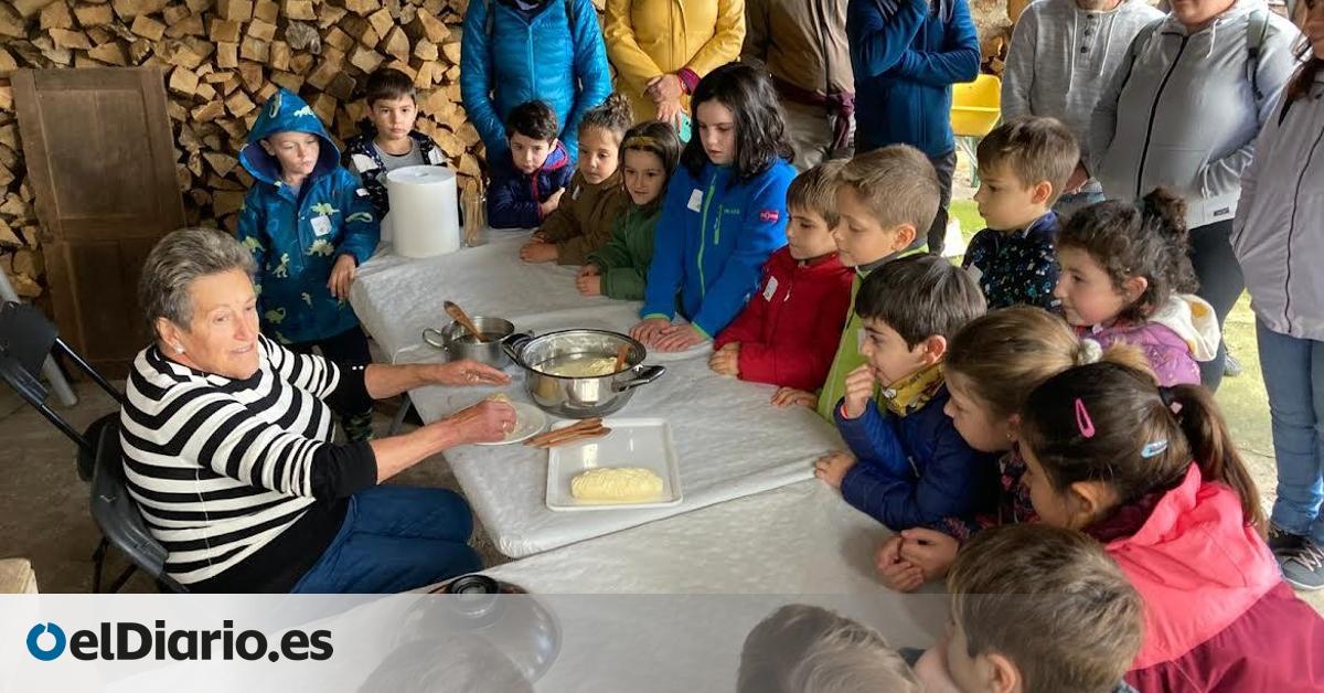 “ConCiencia histórica”: el proyecto que recorre Asturias volviendo a “facer” en el pueblo