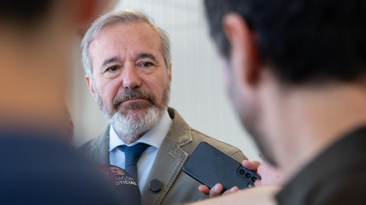 Azcón reconoce que es “muy difícil” implantar el Bachillerato concertado en septiembre tras el fallo del TSJA