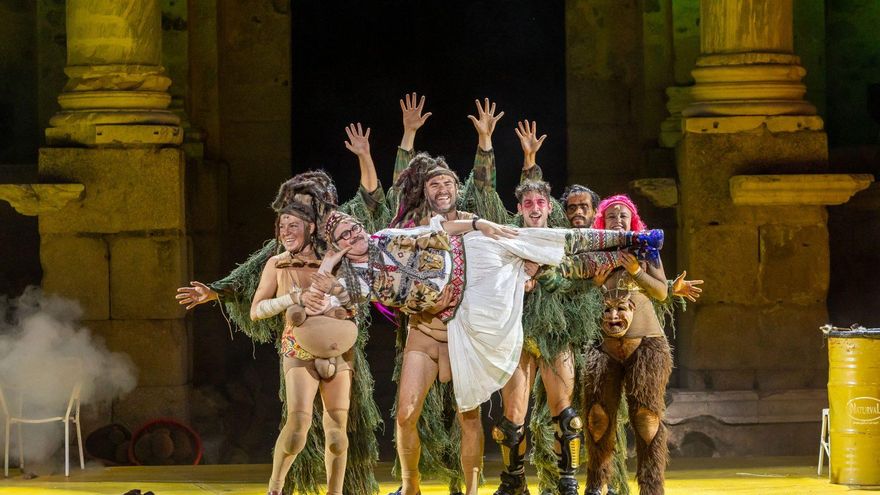 Francisco Nieva y su teatro furioso se deshacen ante la maquinaria festivalera