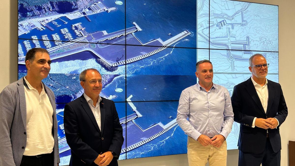 El director gerente de Puertos Canarios, José Gilberto Moreno, acompañado del presidente del Cabildo de La Palma, Sergio Rodríguez, y del alcalde de Tazacorte, David Ruiz, han mantenido este martes una reunión para analizar la ampliación del contradique del Puerto de Tazacorte.