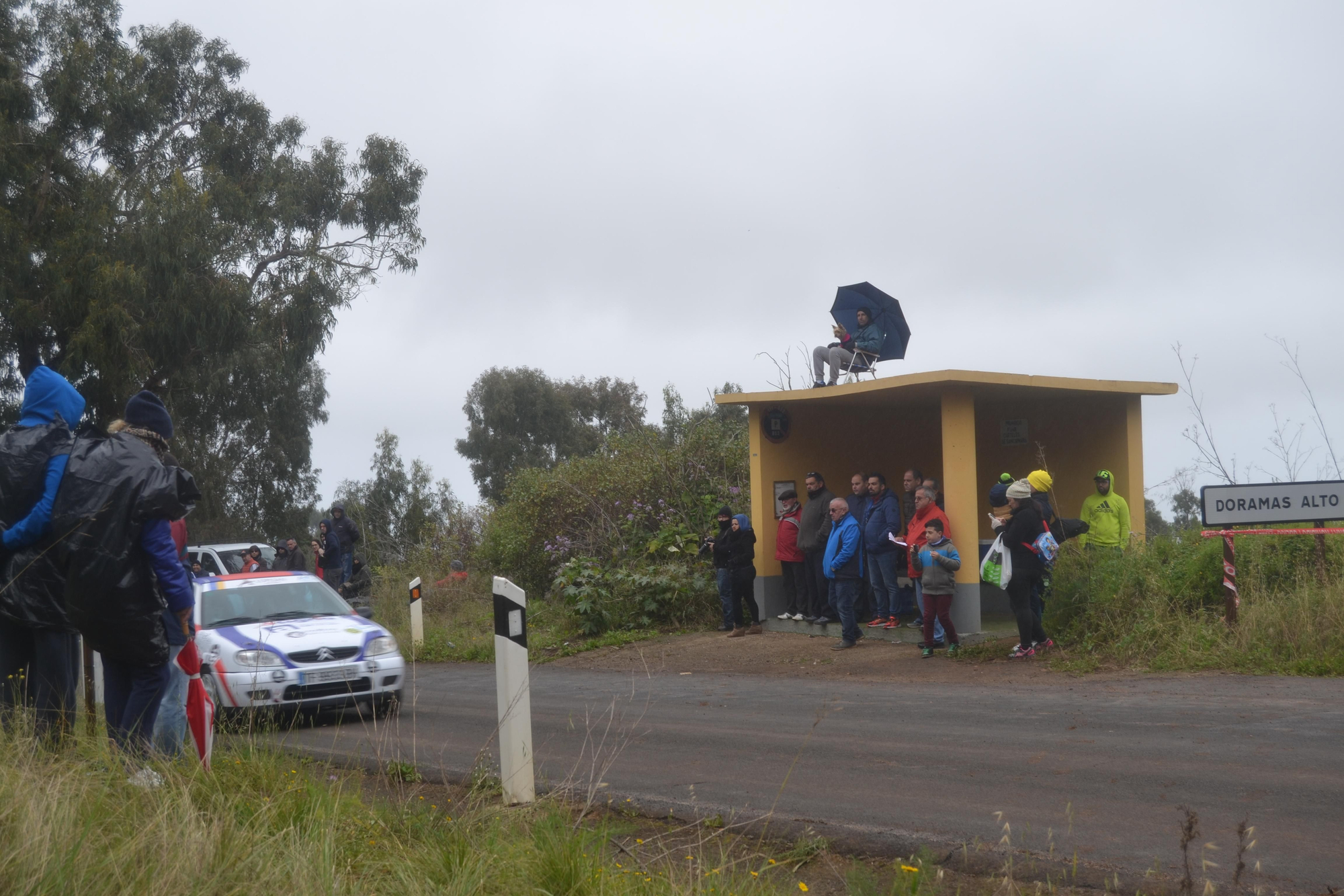 La salida del Rally Islas Canarias en el primer tramo del viernes 11, de Moya a Fontanales. (Iván Alejandro).