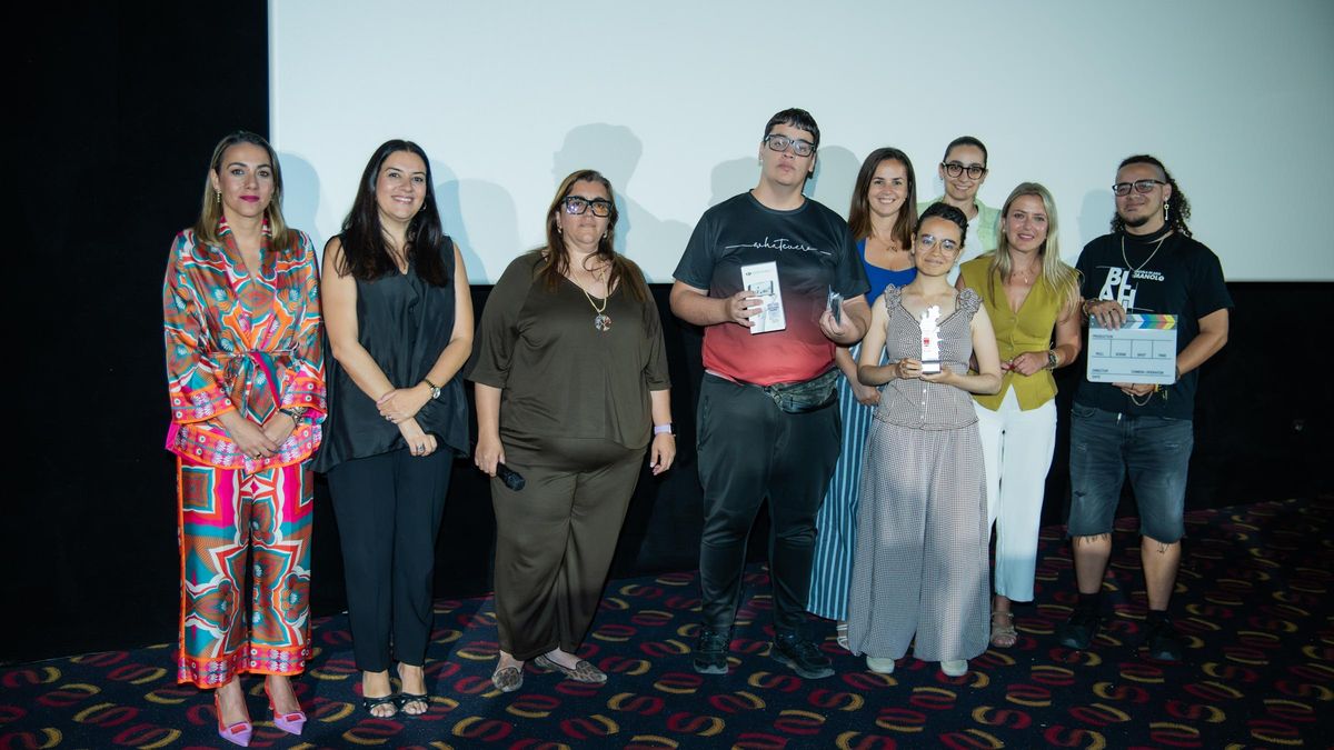 Escuela de Arte Manolo Blahnik. Segundo Premio Cinedfest con  ‘Samuel’