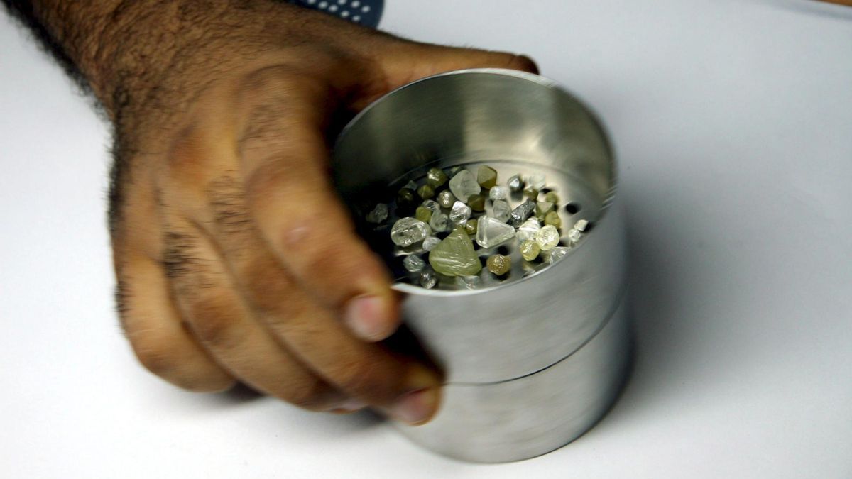La Audiencia Nacional mantiene viva la causa contra un empresario español por el tráfico de diamantes de Sierra Leona