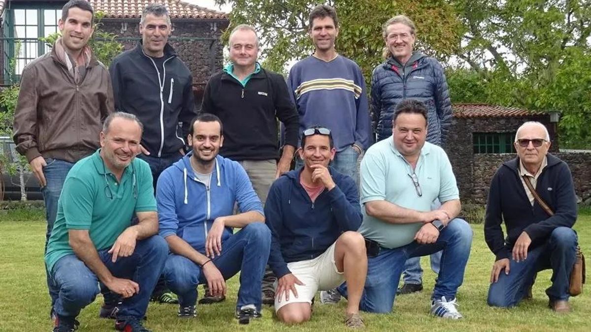 Miembros de la Asociación de Aficionados a la Meteorología Meteo Isla Bonita.