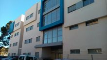 La Junta habilita un edificio nuevo y sin uso para ingresar a mayores contagiados por el covid-19