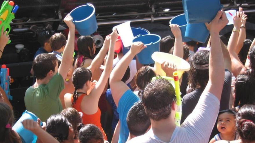 Vecinales y autogestionadas: la batalla por la soberanía de las fiestas en los barrios de Madrid