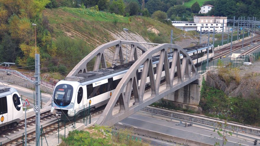 Euskotren: 40 años y 1.200 millones de viajes por las vías vascas