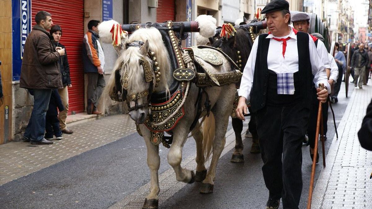 ¿Dónde disfrutar de las mejores fiestas dels Tres Tombs el 17 de enero en Cataluña?