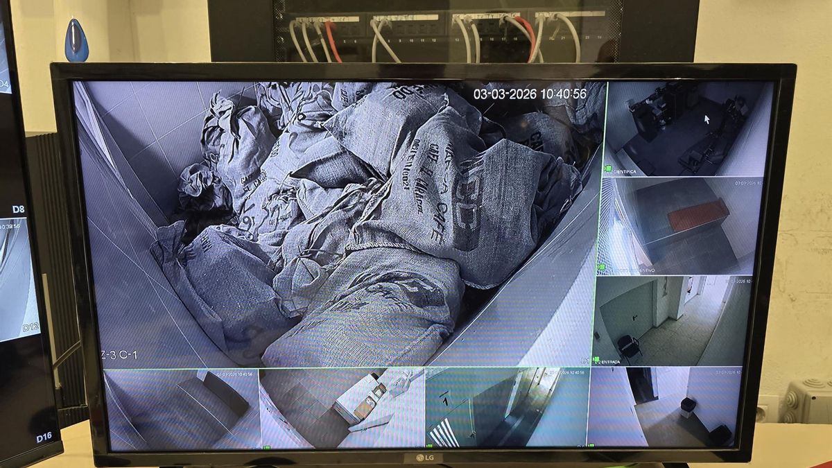 El sindicato Jupol denuncia ante la Fiscalía el uso de celdas para menores en la Policía Nacional para almacenar drogas