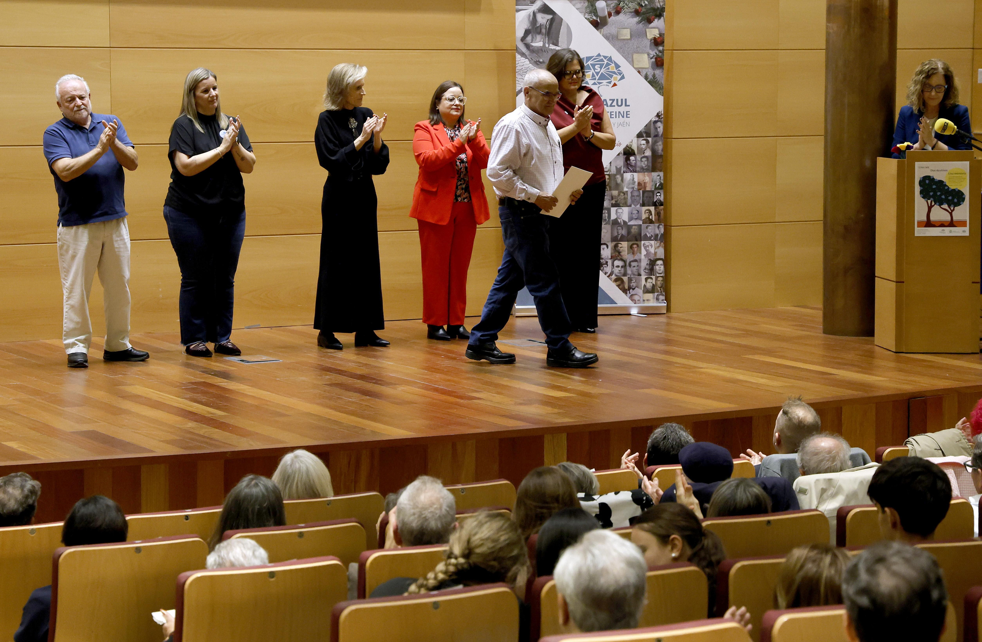 Acto de reconocimiento y reparación a represaliados por el franquismo y deportados a campos nazis