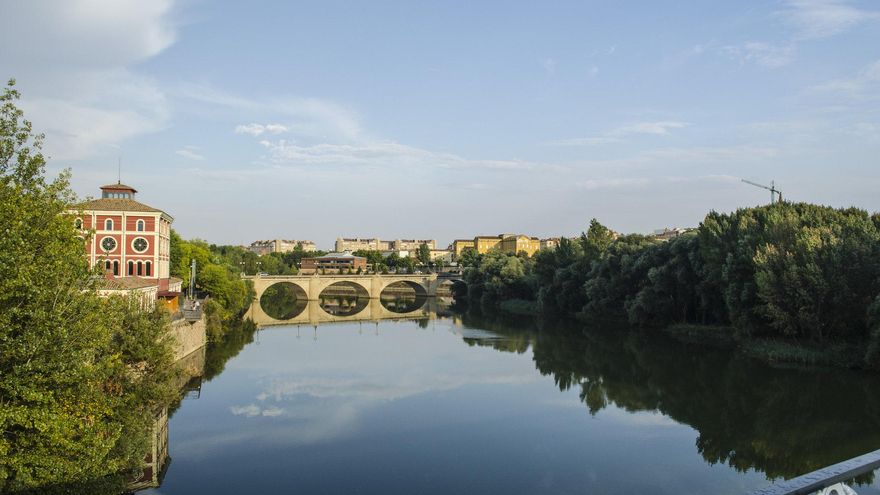 El Ebro a su paso por Logroño.