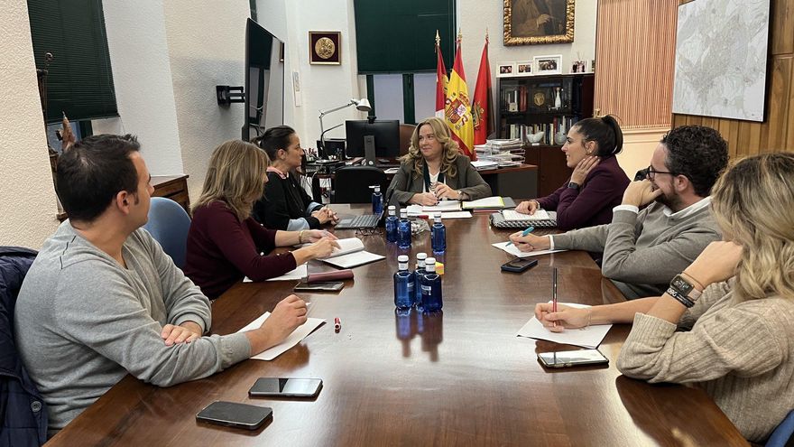 La alcaldesa de Burgos asegura que el Ayuntamiento se estructurará en "cuatro grandes áreas"