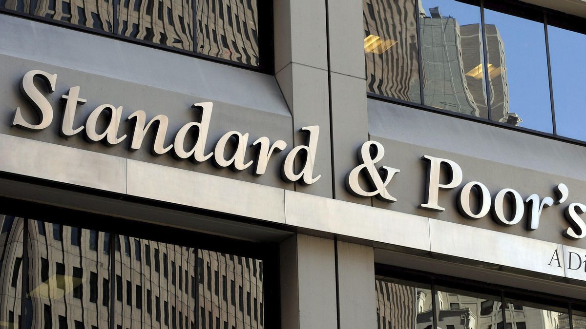 S&P sube la calificación de España por su fuerte crecimiento económico