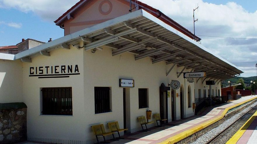 Comisiones Obreras denuncia el "inminente cierre" de la estación de tren de Cistierna