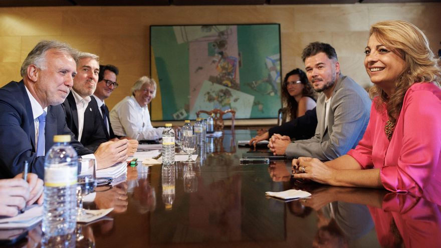 Reparto de menores migrantes: el PP pone trabas y Clavijo y Torres siguen con sus contactos en el Congreso