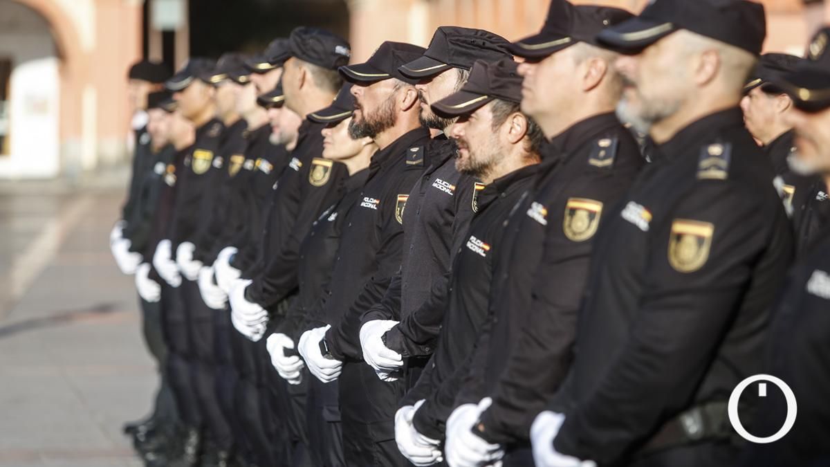 Acto de la Policía Nacional para celebrar su patrón, los Santos Ángeles Custodios