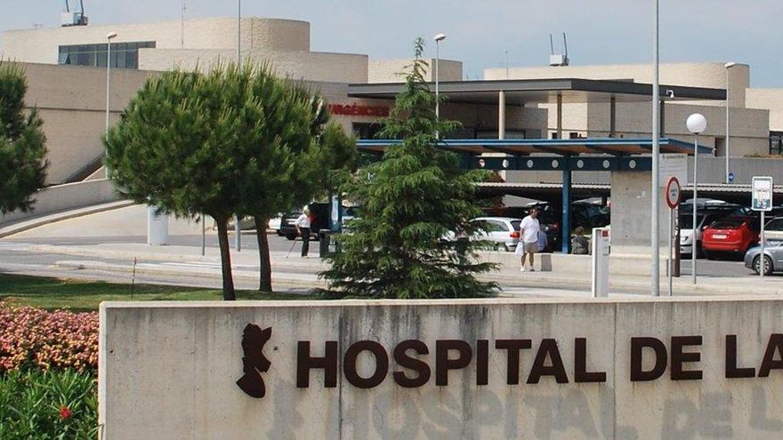 Sanidad amenaza con denunciar a la familia del paciente de coronavirus que recibe ozonoterapia en Vila-real