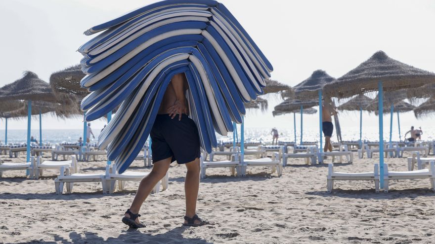 El lobby del turismo se opone a reducir la jornada laboral y propone mejorar el "salario emocional"