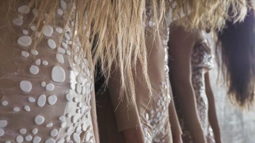 'Imagine 5 cuerpos y ninguno era el mío'. Foto: Antonio Urquijo.