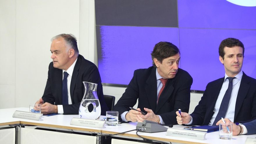 Cargos del PP alimentan la conspiración sobre el incidente en el AVE y culpan al Gobierno: "Tras Correos, ahora esto"