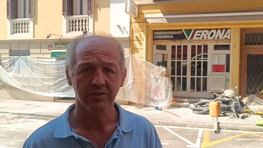 Los vecinos del Putxet avisaron de grietas semanas antes del socavón: “¿Quién asegura que mi casa no será la siguiente?”