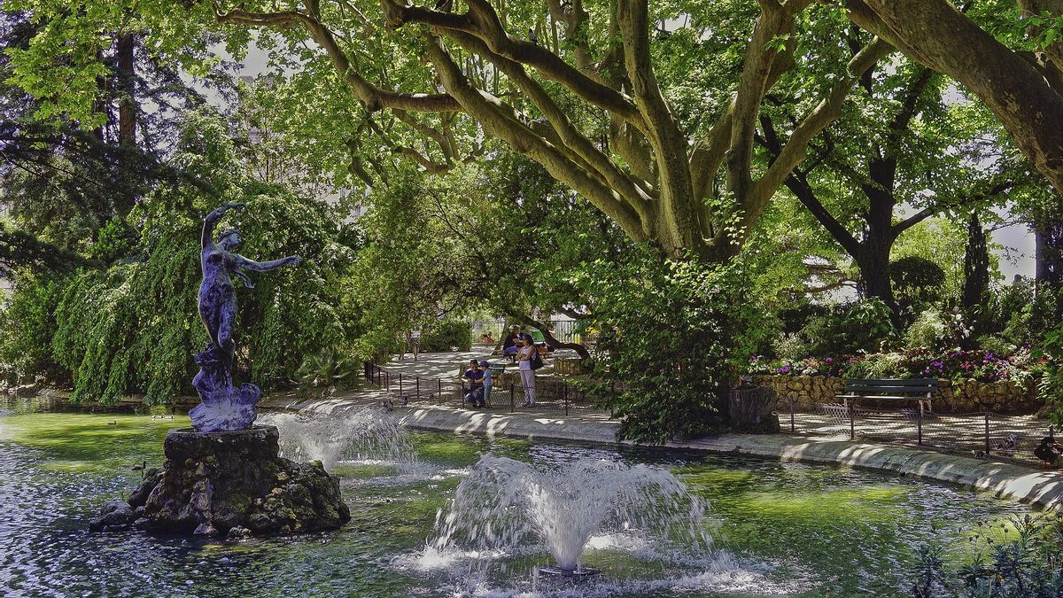Fuente del Jardín des Doms.