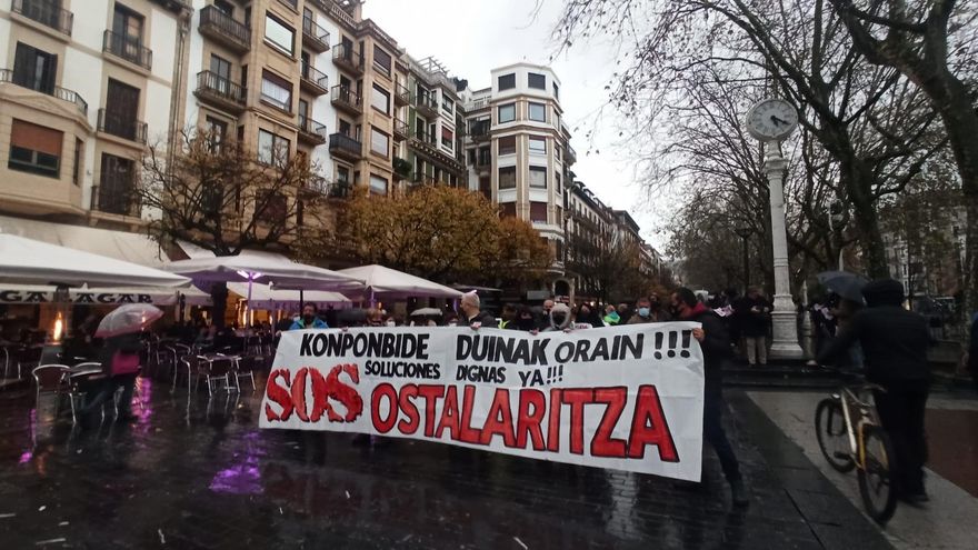 Manifestación en apoyo de la hostelería en Gipuzkoa