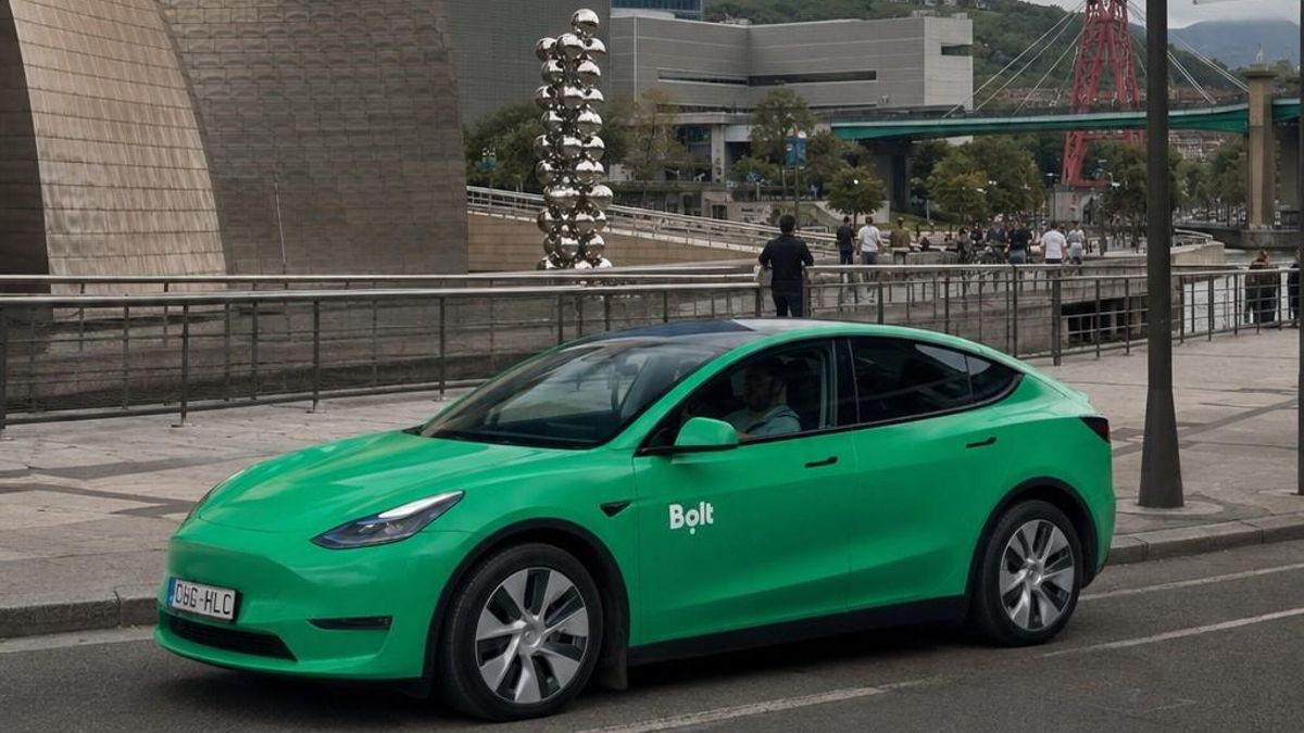 Bolt se suma a Uber y Cabify en Bilbao y se estrena en Euskadi con los taxistas en alerta por los "abusos"