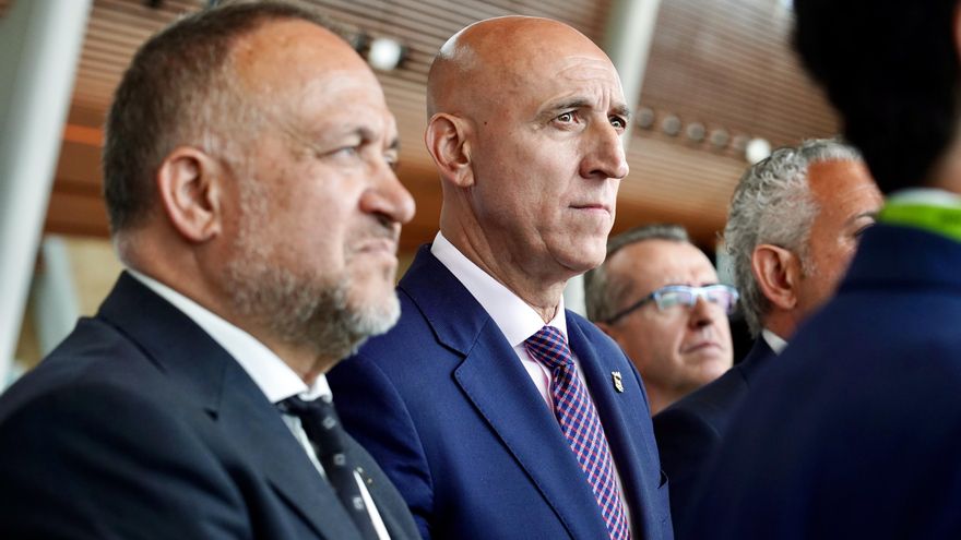 Diez lamenta el 'no' de Ferraz a la autonomía leonesa y se muestra dispuesto a llevar la propuesta a la UE