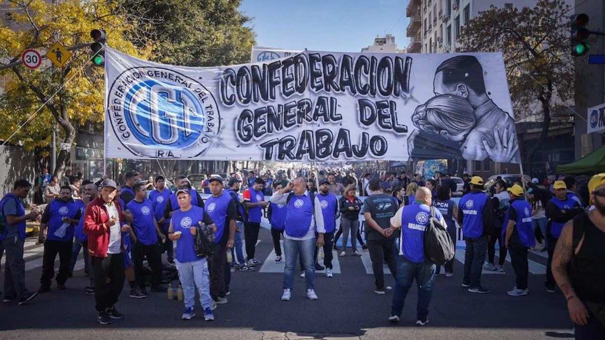 La CGT salió a la calle contra la reforma laboral.