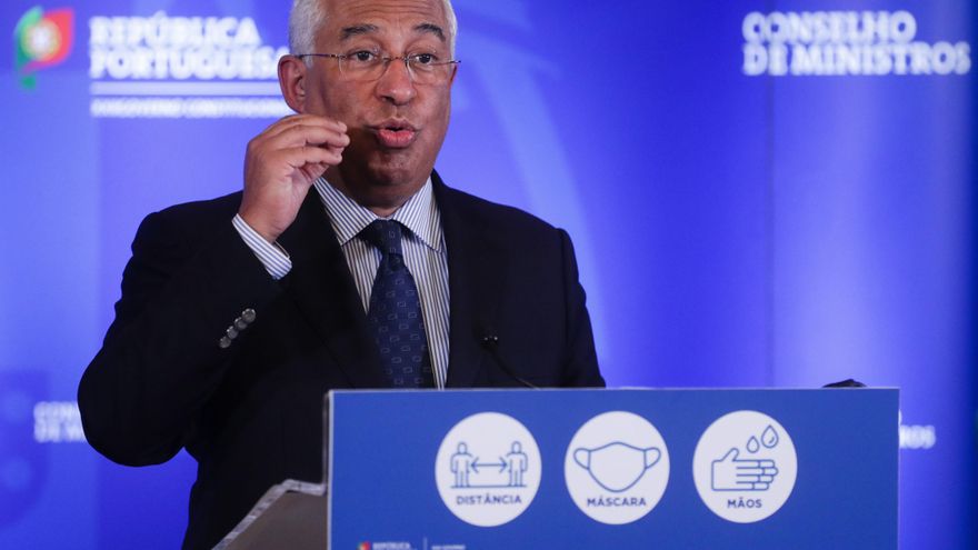 El primer ministro portugués, Antonio Costa, anuncia en conferencia de prensa las medidas del  proyecto de decreto presidencial para un estado de emergencia para combatir a COVID-19, en Lisboa, Portugal. EFE/EPA/TIAGO PETINGA
