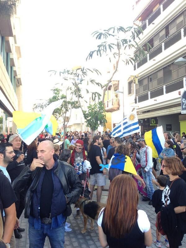 Manifestación contra el petróleo Canarias