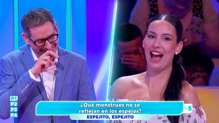 La cómica respuesta que provocó un ataque de risa en 'Agárrate al sillón' de Telecinco: "¿Qué clase de monstruo?"