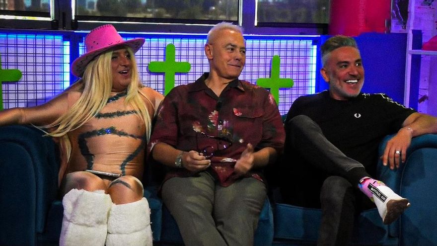 Jordi González, invitado sorpresa de 'Ni que fuéramos...' con anuncio: "De Belén Esteban hay muchas ganas en TVE"