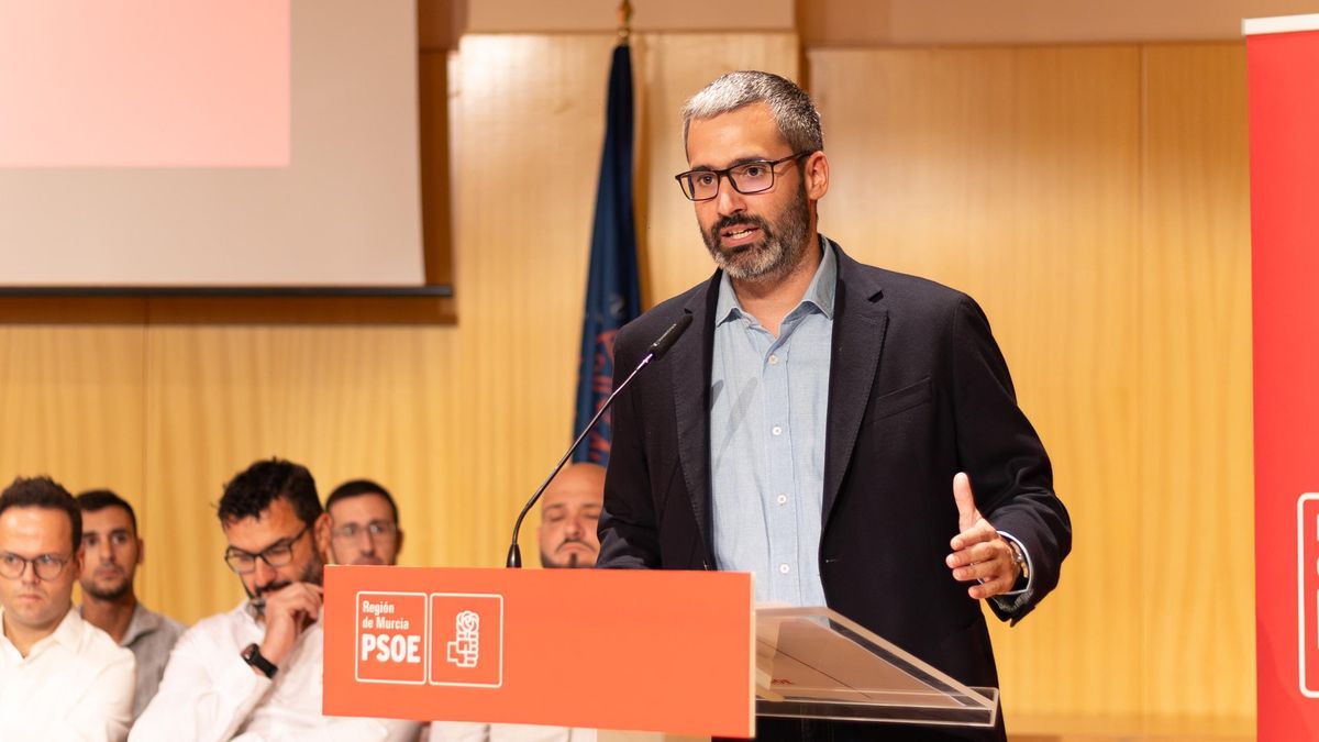 Francisco Lucas: “Seguiremos defendiendo la centralidad, la convivencia y los intereses de la Región frente a la deriva ultra del Partido Popular”