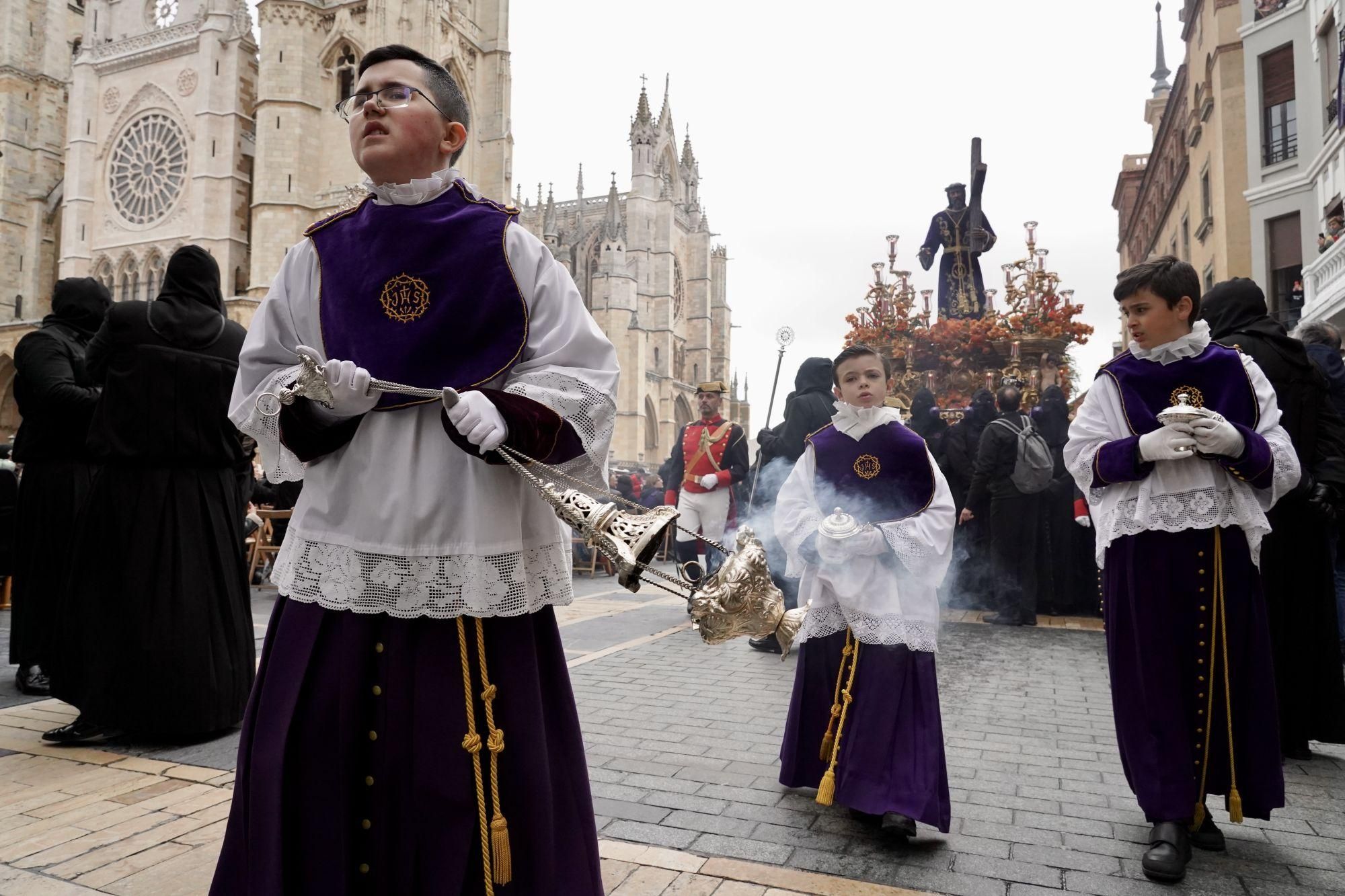 La Procesión de los Pasos en León y el Encuentro 2025