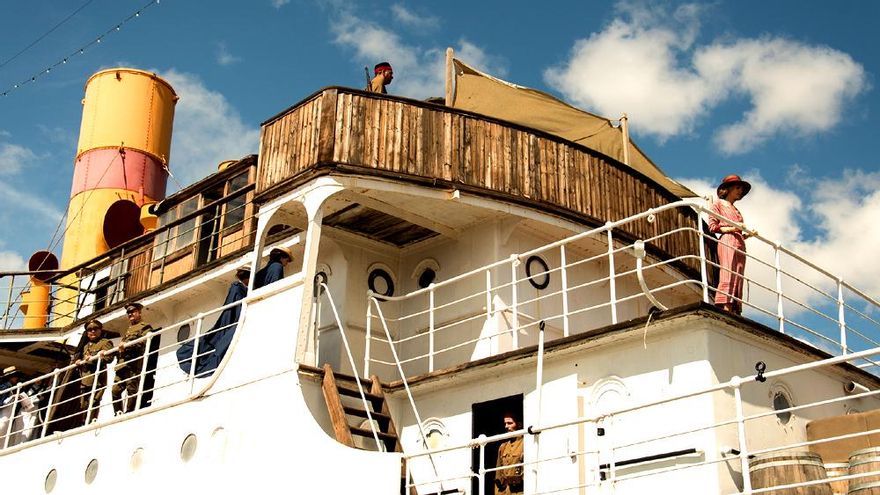 Imagen promocional de la serie Tiempos de guerra