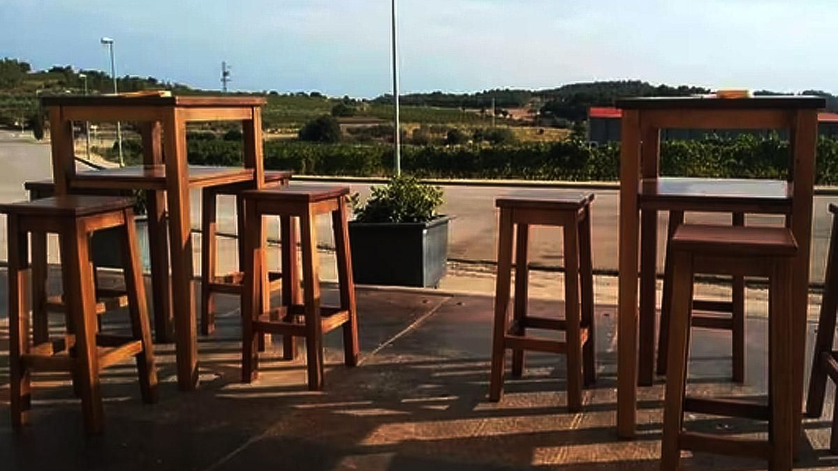 Las mesas altas significan: "¡Lárgate!"