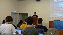 José Millán ofrece una ponencia en el encuentro de KDE-España. /G. A.