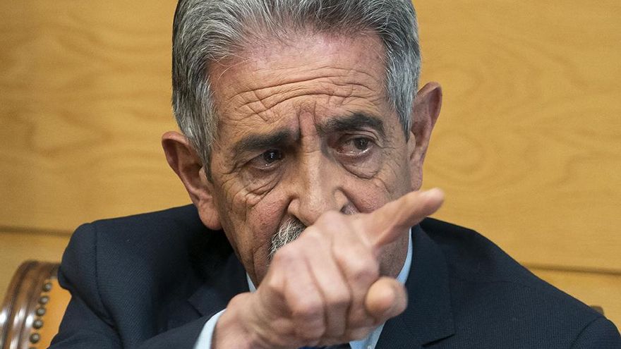 Revilla será reelegido este domingo como secretario general del PRC.