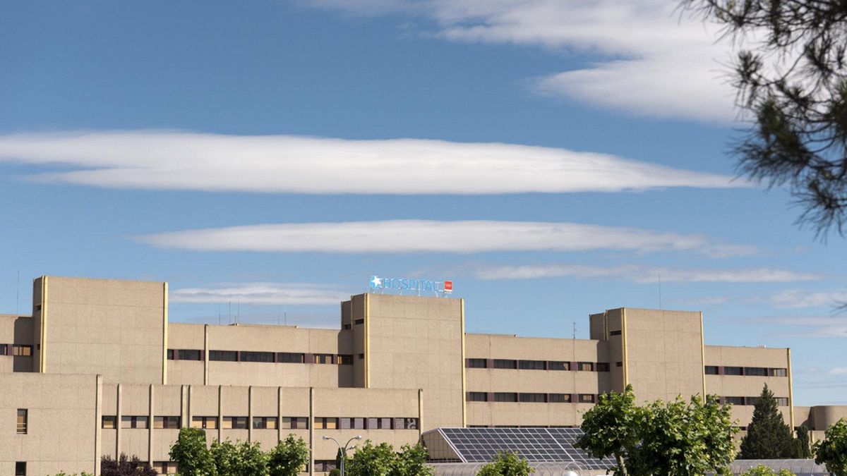 Herido crítico un hombre de 53 años en el incendio de una vivienda en Puebla de Argeme