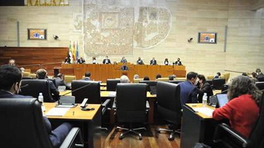 El DOE publica el decreto de convocatoria el día 20 de la sesión constitutiva de la Asamblea