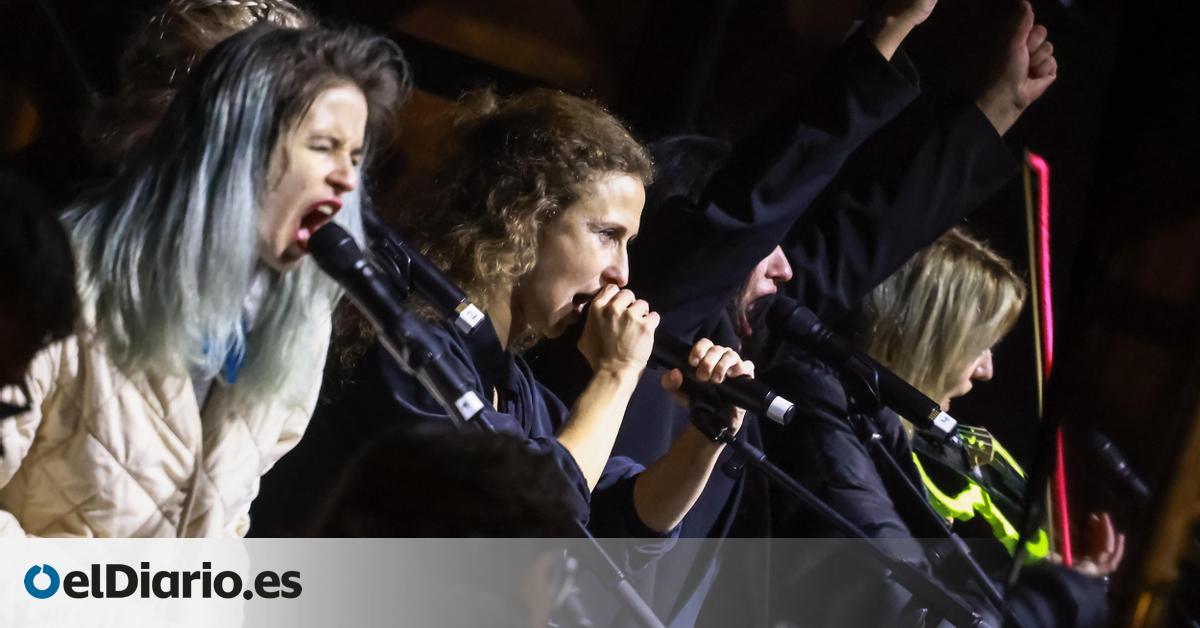 Rusia condena en ausencia a cárcel a varias integrantes de la banda Pussy Riot por criticar la guerra de Ucrania