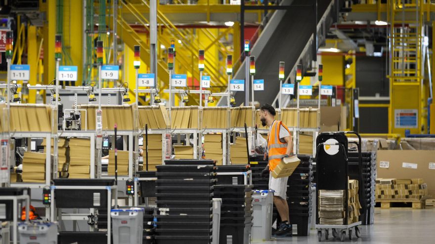Las empresas deberán revelar a los trabajadores si usan algoritmos para fijar salarios, ascensos o despidos
